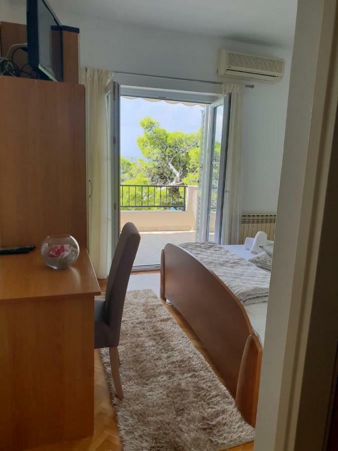 Guesthouse Marina Tučepi Exteriör bild